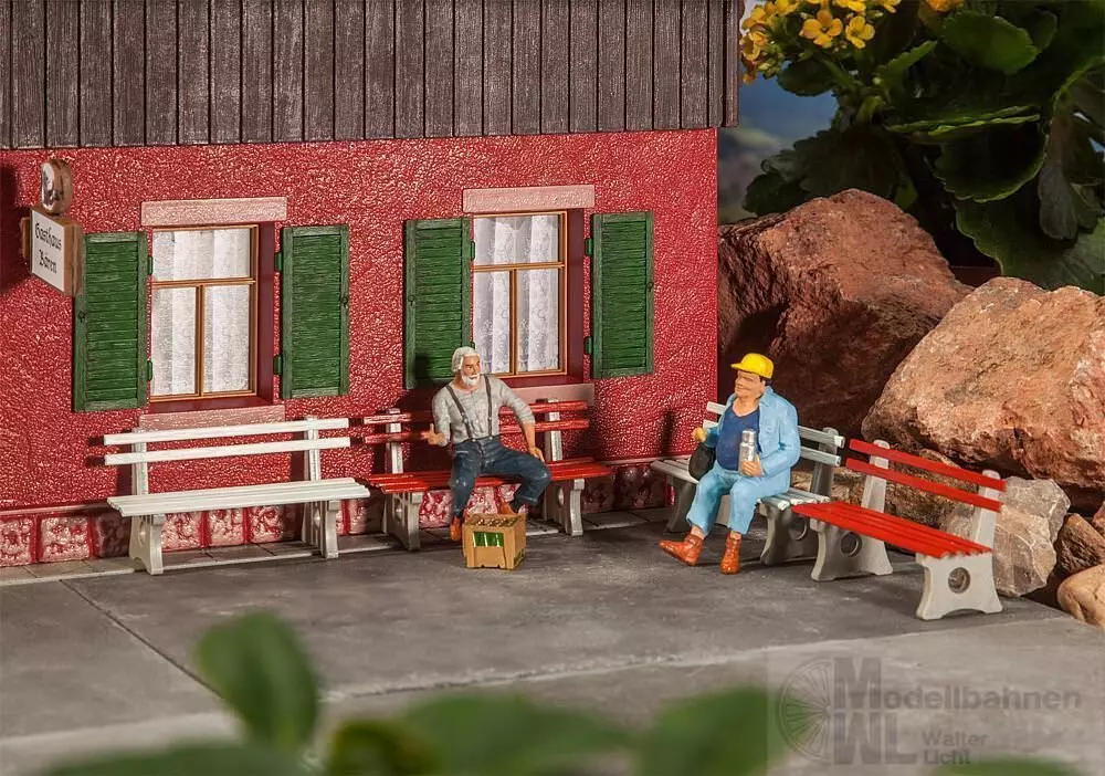 Pola 333221 - 4 Parkbänke Spur G 1:22,5