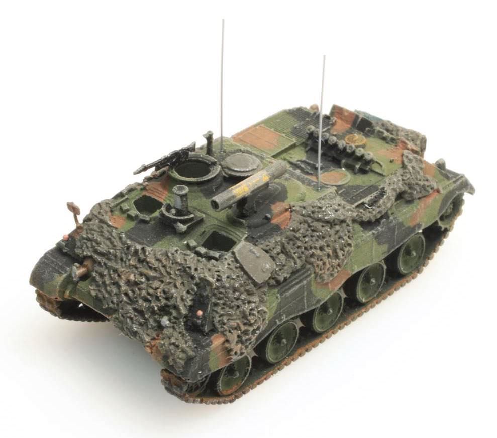 ARTITEC b.v. 6160008 - Panzer Jaguar 1 gefechtsklar Flecktarn Lackierung. Bundeswehr N 1:160