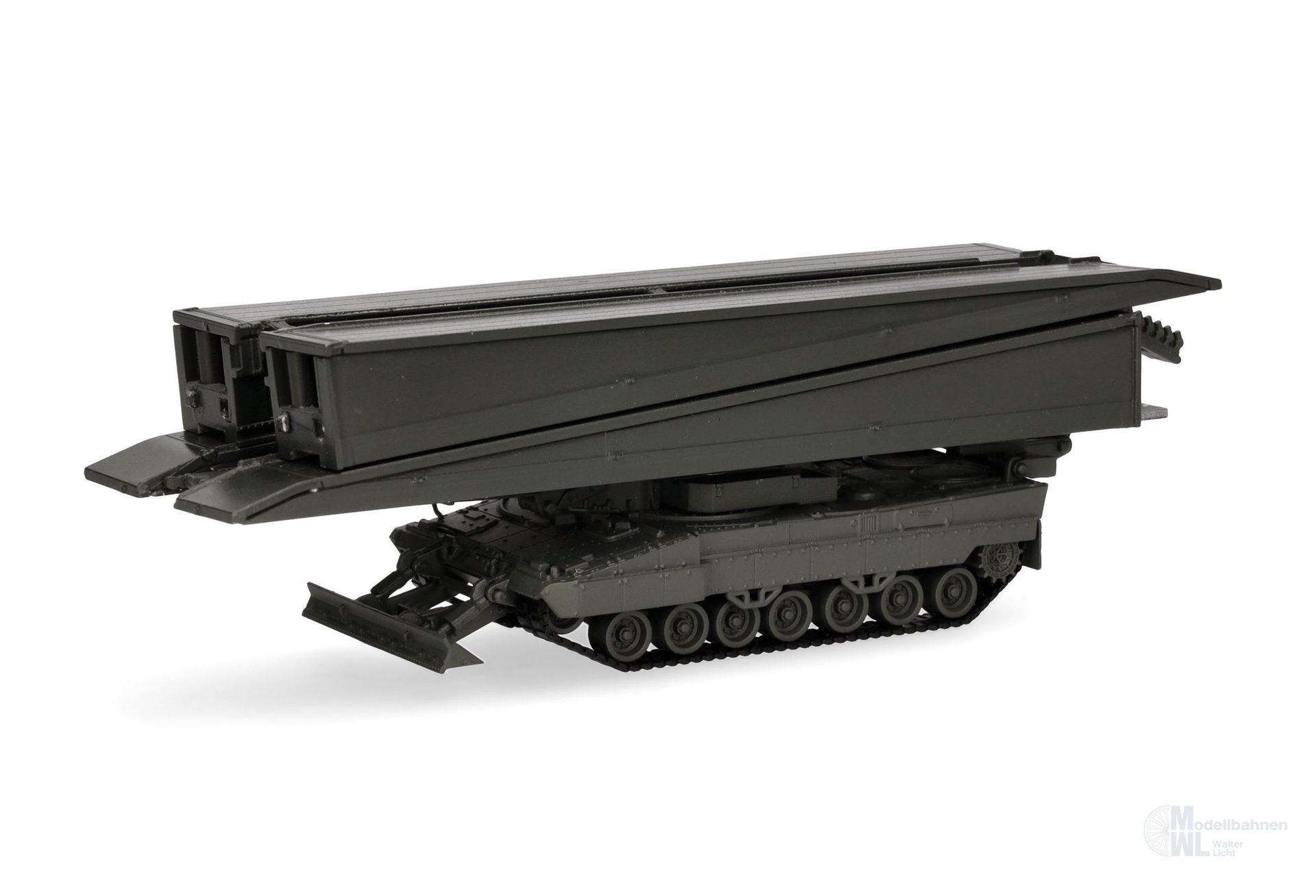 Herpa 746861 - Brückenleger Leguan 26m undekoriert H0 1:87 Herpa 746861 - Brückenleger Leguan 26m undekoriert H0 1:87