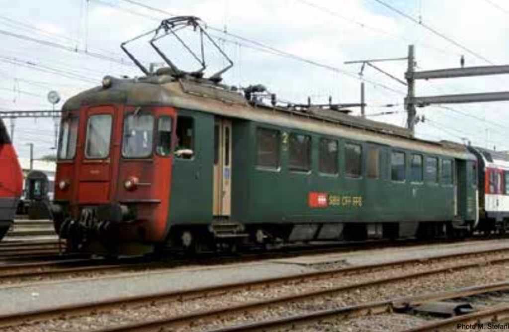 LS Models 17045 - Triebwagen RBe 4/4 SBB Ep.III grün altes Logo H0/GL