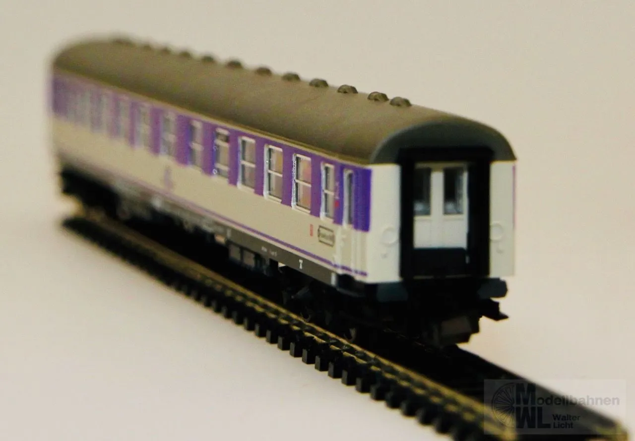 Fleischmann 8117 - FLEISCHMANN - Liegewagen DB Ep.IV Bctüm 256 Popfarbe N 1:160
