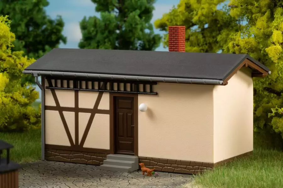 Auhagen 13347 - Bahnwärterwohnhaus mit Nebengebäude TT 1:120