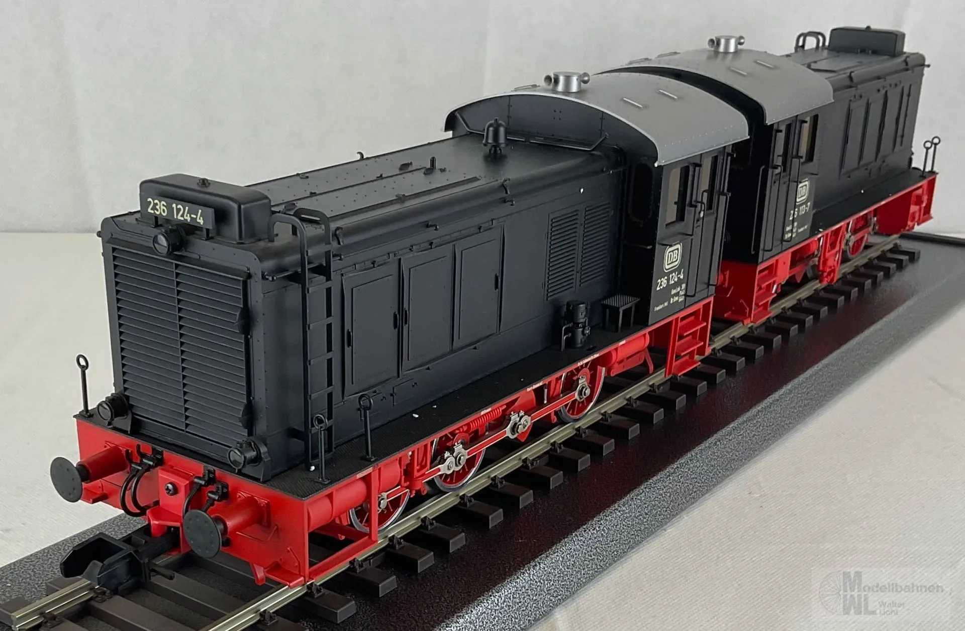Märklin 5530 - MÄRKLIN - Diesellok BR 236 113-7 und 236 124-4 DB Ep.IV  Spur 1 