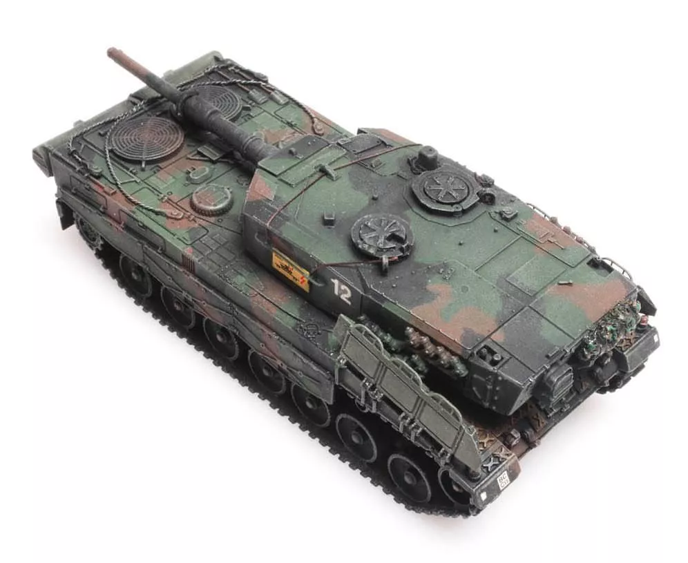 ARTITEC b.v. 6870119 - Panzer Pz 87 / Leopard 2A4 Schweiz train load H0 1:87