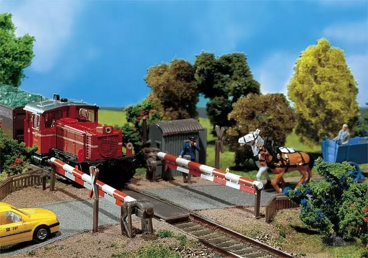 Faller 120173 - Beschrankter Bahnuebergang H0 1:87