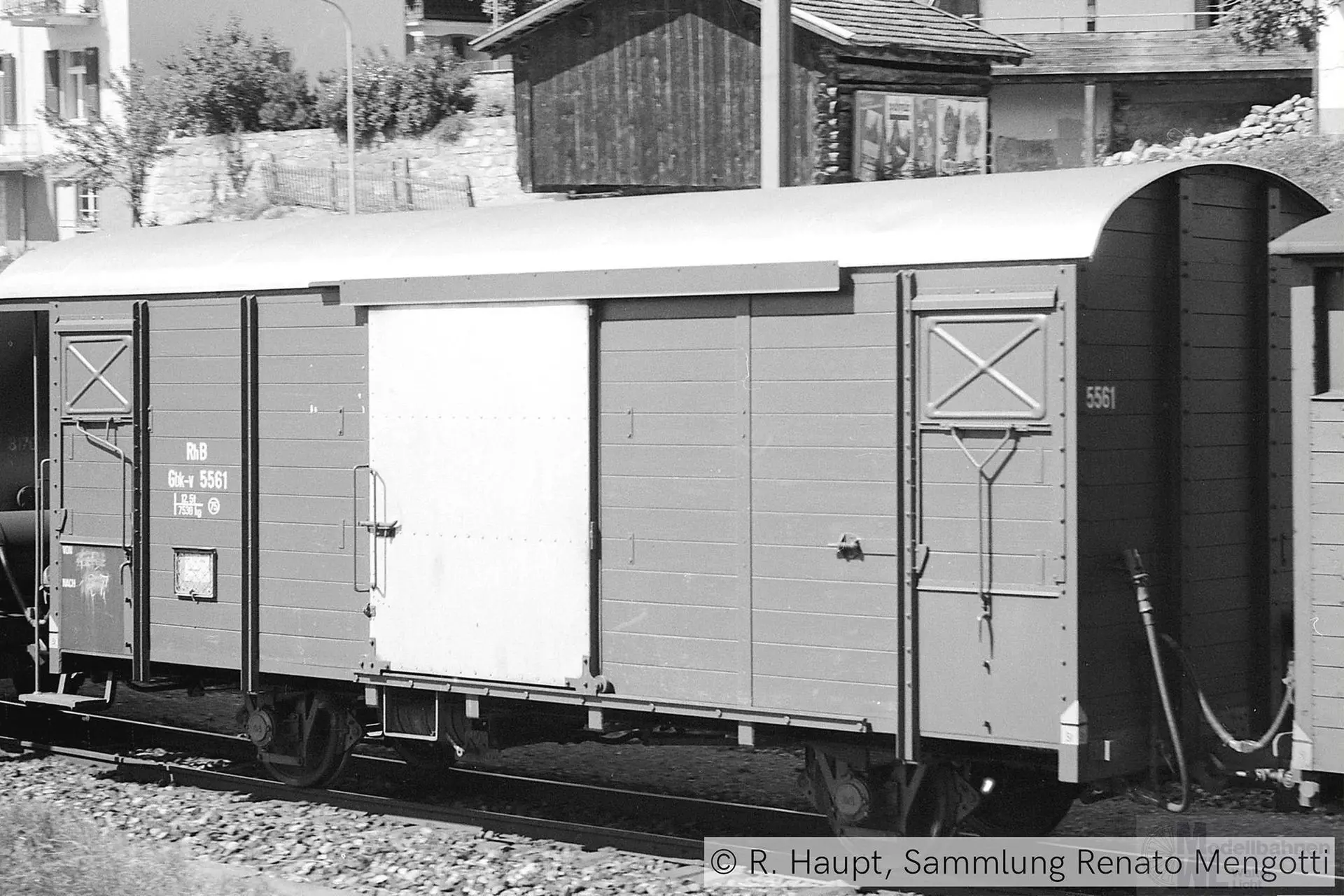 Bemo 2283107 - Güterwagen ged. RhB Ep.IIi/IV Gbk-v 5597 H0m