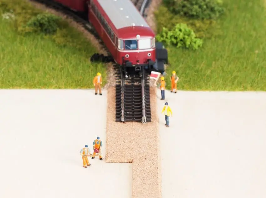 Noch 50496 - Kork-Platte, 2 mm hoch 2 Stück, je 15 x 50 cm N 1:160