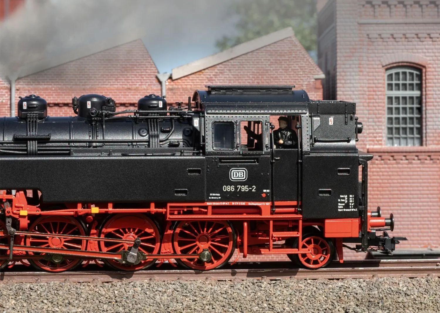 Märklin 37088 - MHI Dampflok BR 086 DB Ep.IV H0/WS Sound