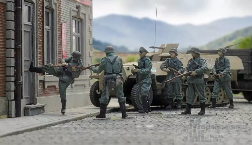 ARTITEC b.v. 7720004 - WM-Infanterie durchbricht Tür (6x) BAUSATZ 1:72