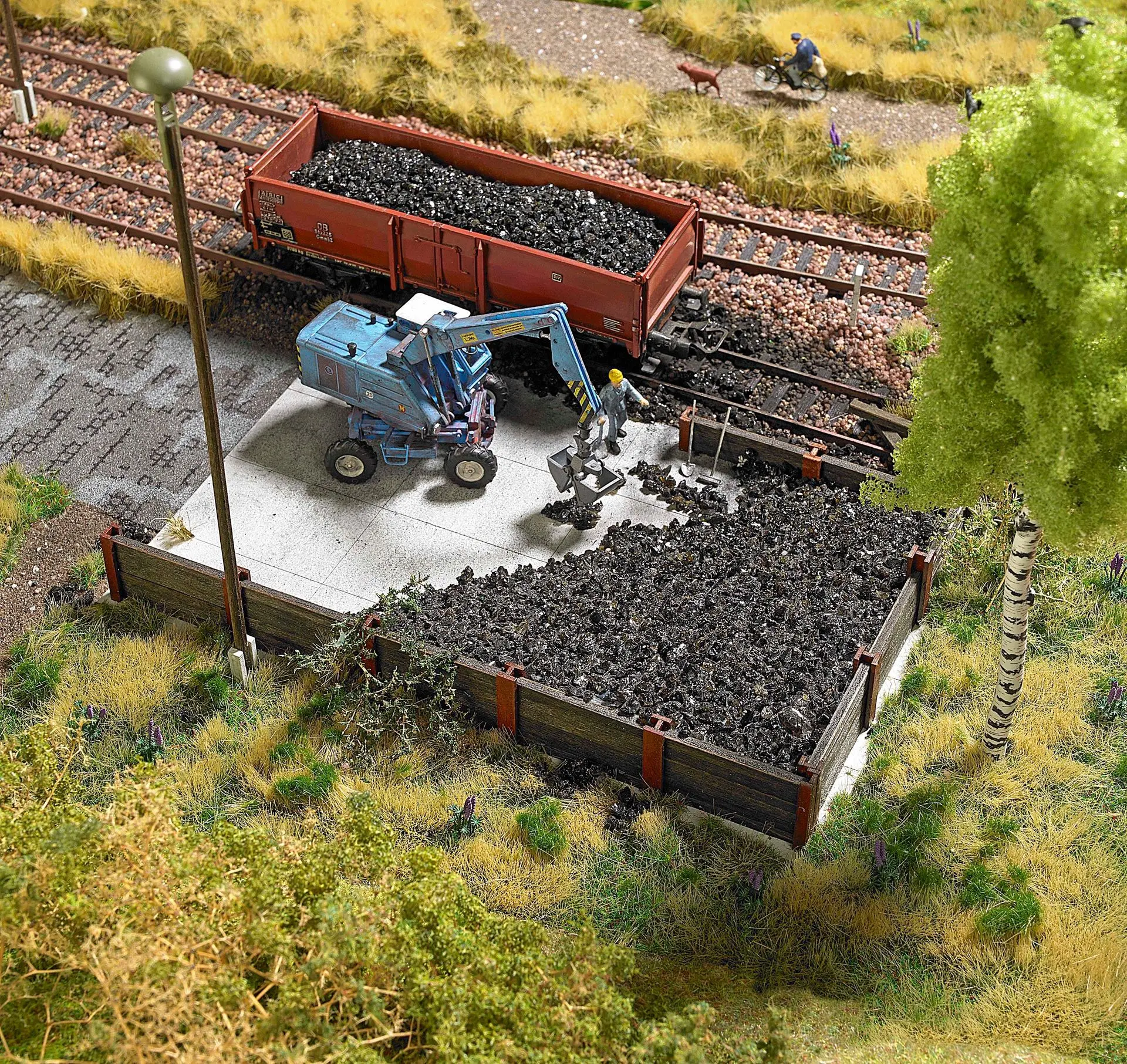 Busch 1045 - Bekohlung mit Bagger H0 1:87