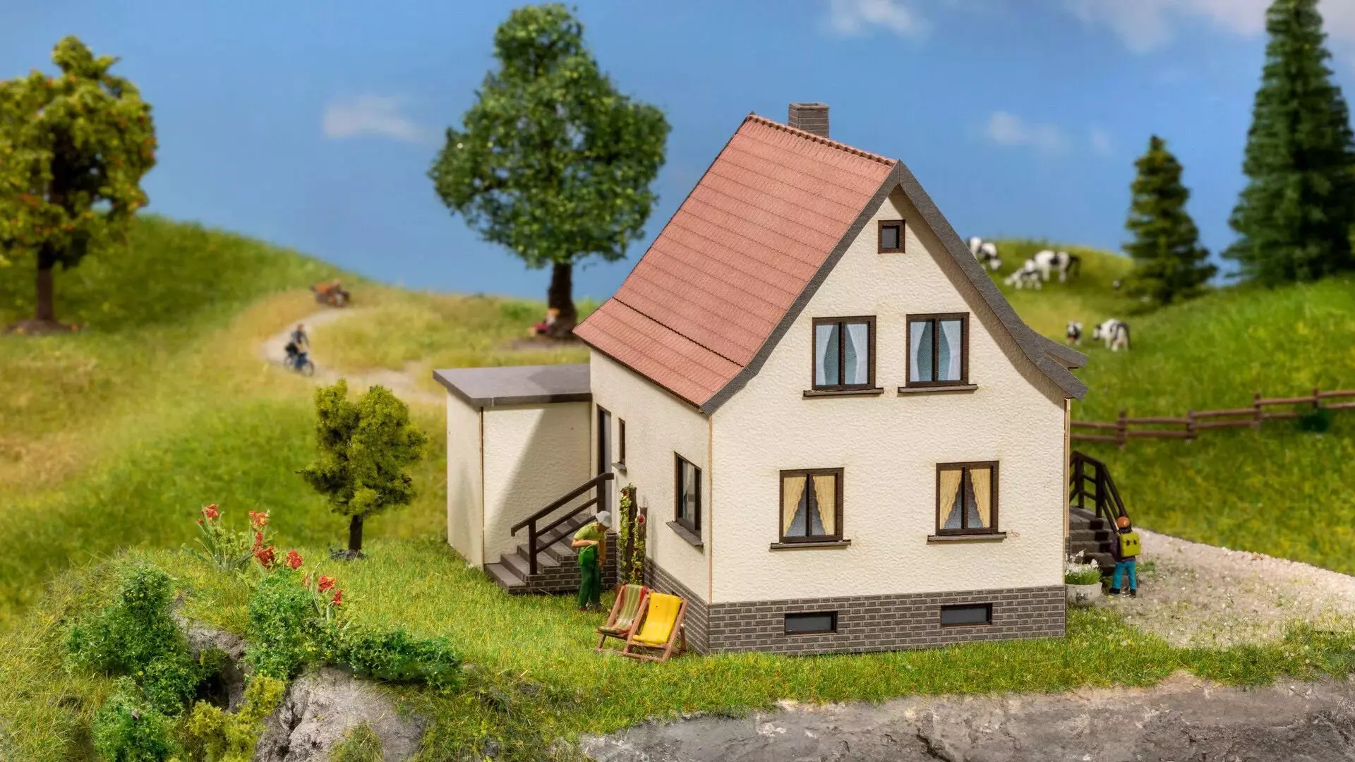 Noch 63606 - Siedlungshaus mit Garage N 1:160