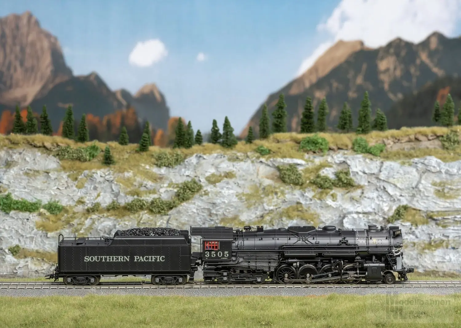 Trix 25983 - Dampflok 2-8-4 Berkshire H0/GL Sound