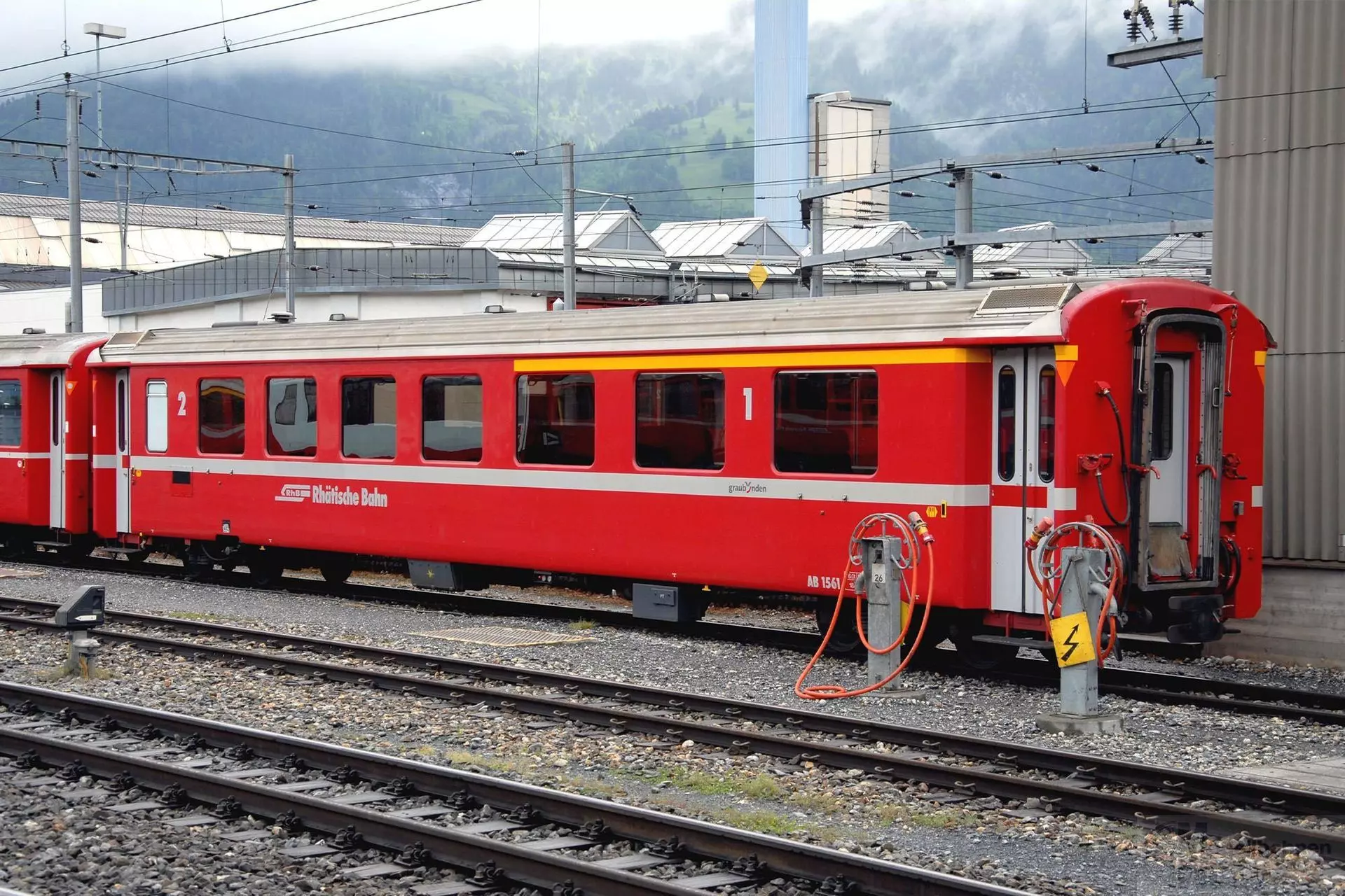 Bemo 3241161 - Einheitswagen EW RhB Ep.VI AB 1561 EW II refit H0m