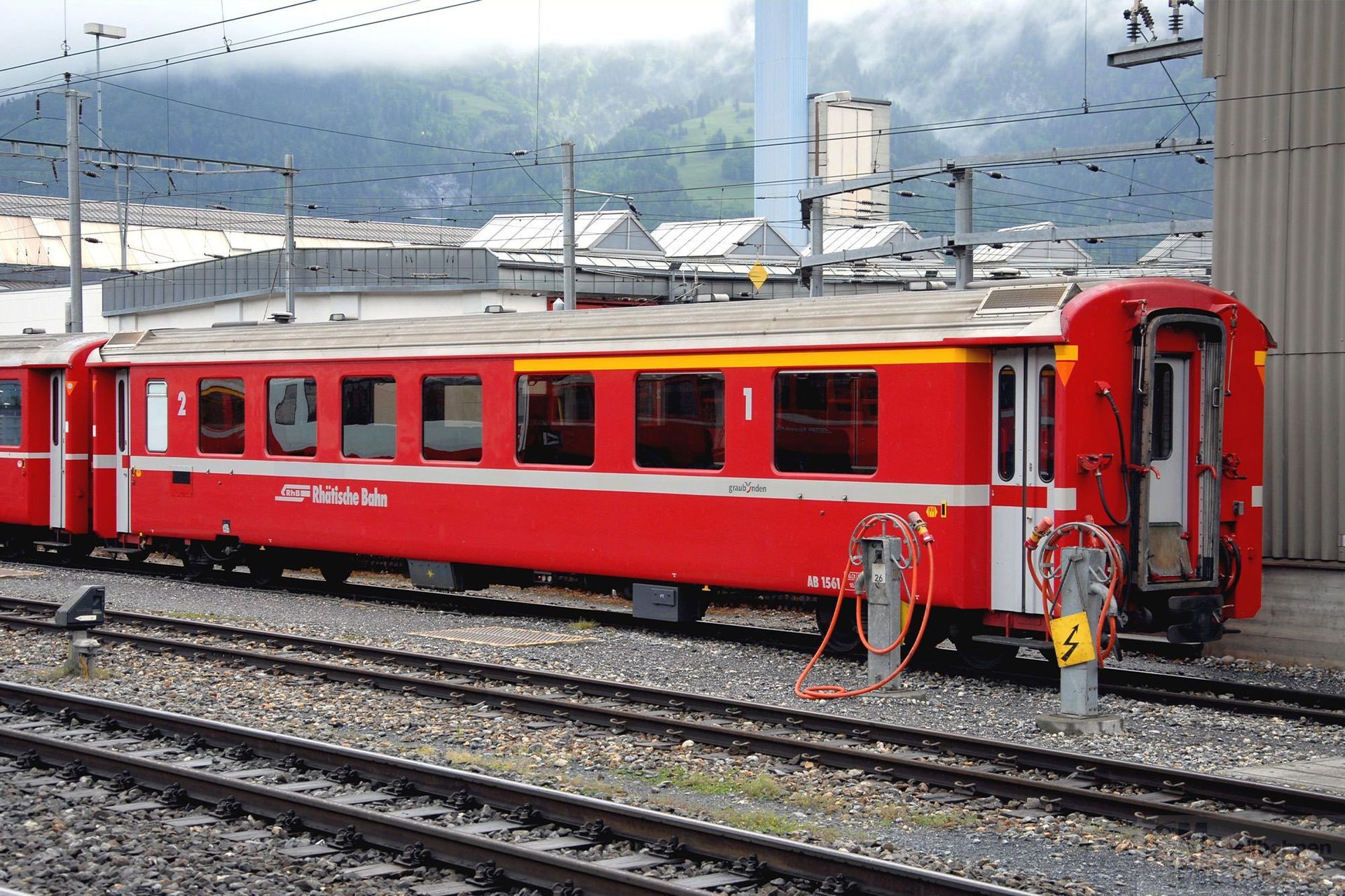 Bemo 3241161 - Einheitswagen EW RhB Ep.VI AB 1561 EW II refit H0m