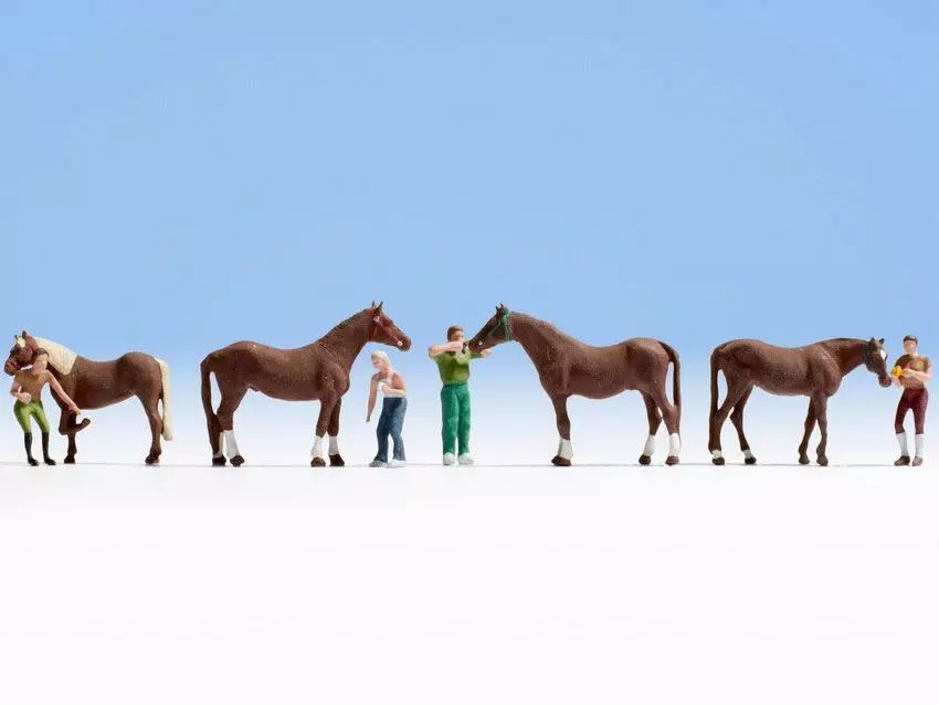 Noch 15632 - Pferdepflege H0 1:87