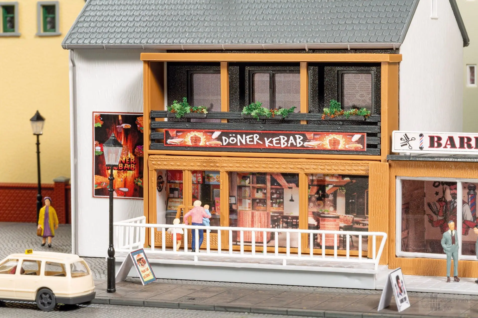 Auhagen 11479 - Döner und Barbershop H0 1:87 / TT 1:120