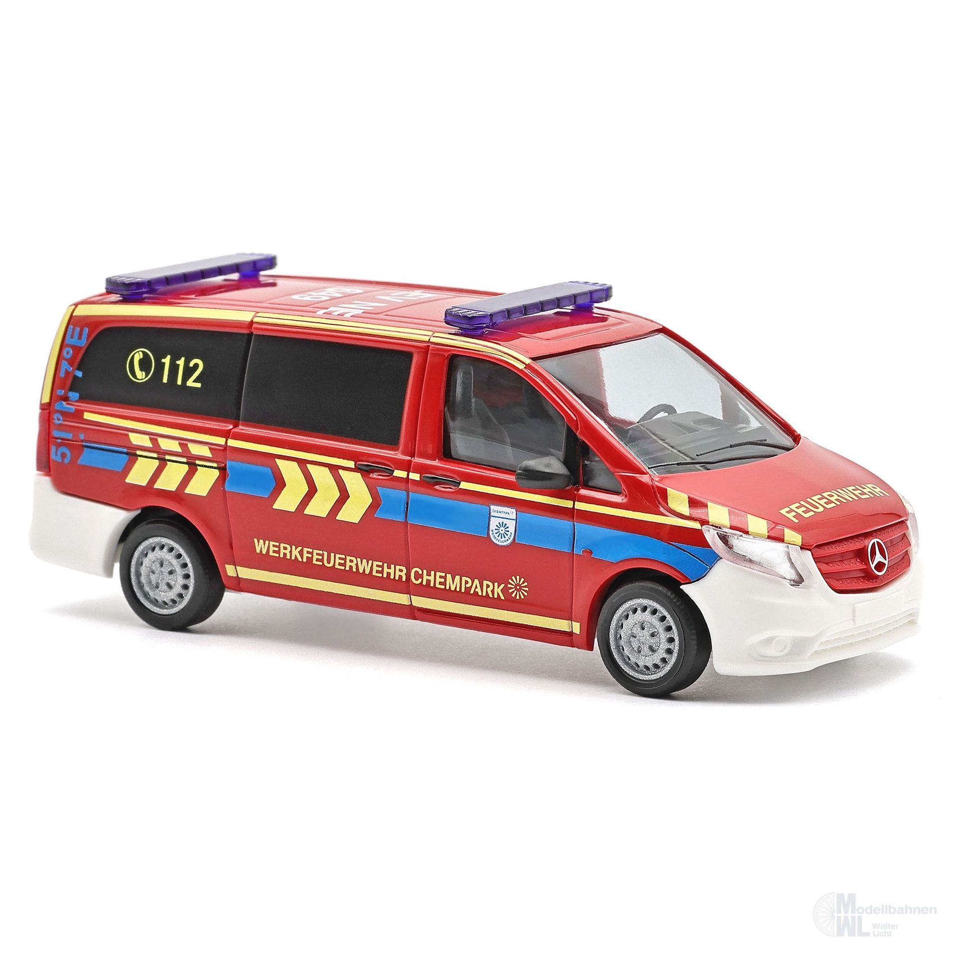 Busch 54803 - Mercedes-Benz Vito Werkfeuerwehr Chempark Baujahr 2014 H0 1:87