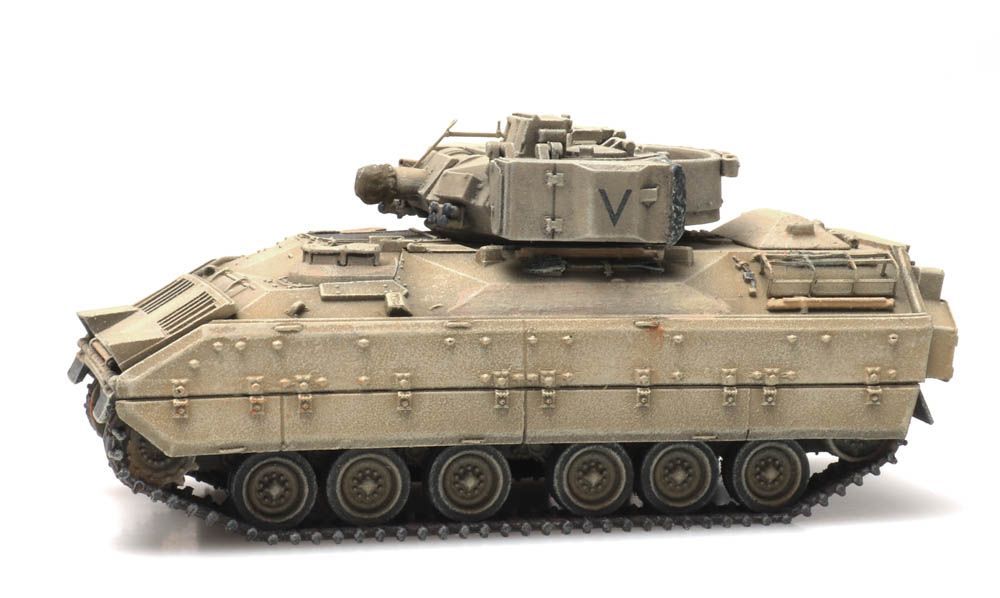 ARTITEC b.v. 6870271 - US M3 CFV Bradley desert train load H0 1:87 ARTITEC b.v. 6870271 - US M3 CFV Bradley desert train load H0 1:87