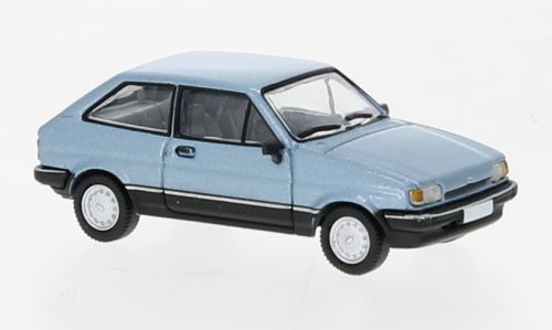foto_gross PCX-Models 870279 - Ford Fiesta MK II metallic-hellblau 1985 H0 1:87