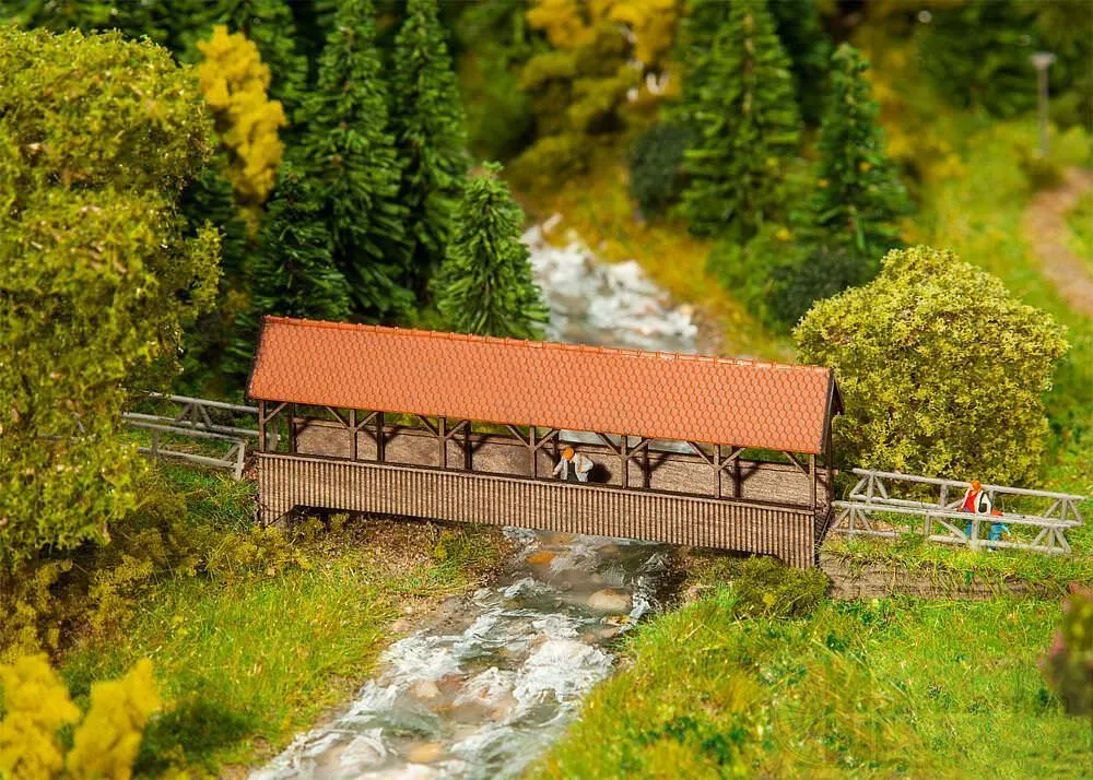 Faller 222574 - Überdachte Fußgängerbrücke N 1:160