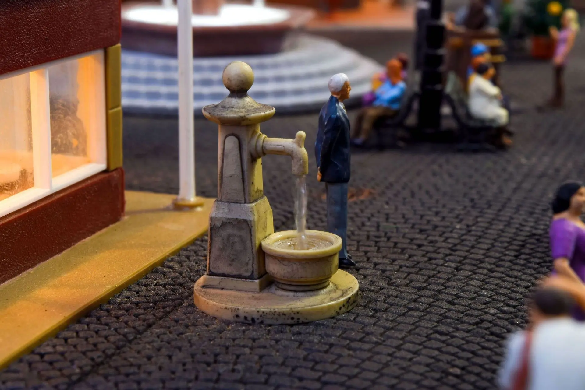 Viessmann 1314 - Zierbrunnen H0 1:87 / TT 1:120