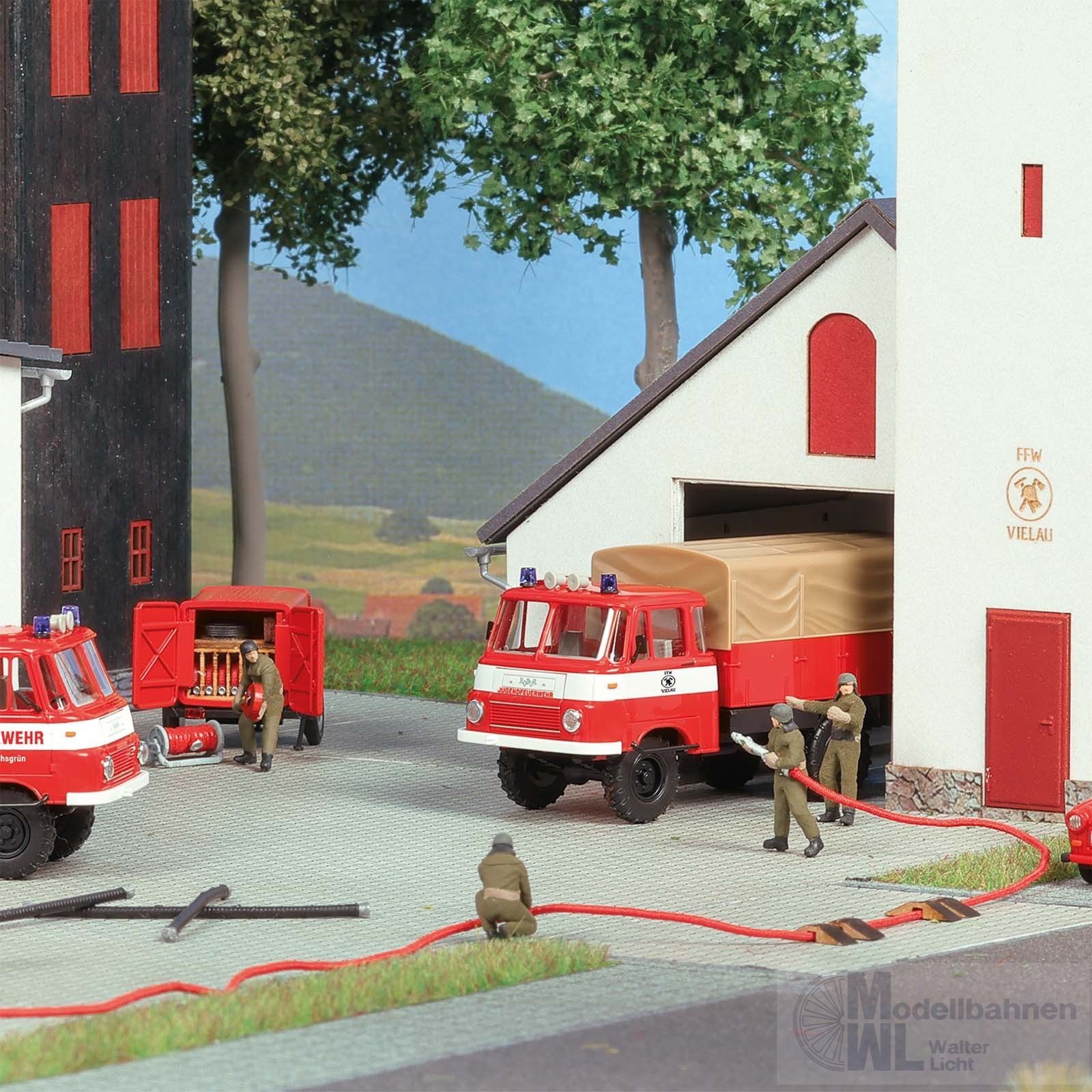 Busch 50258 - Robur LO 2002 Jugendfeuerwehr Vielau H0 1:87