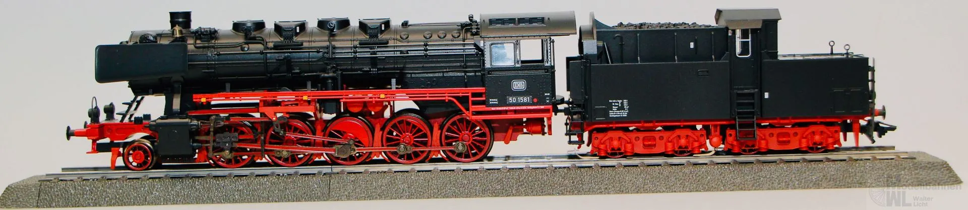 Märklin 37835 - MÄRKLIN -Dampflok BR 50 1581 DB Ep.III H0/WS mfx Sound