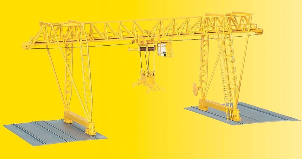 Kibri 38530 - DEMAG Containerkran H0 1:87