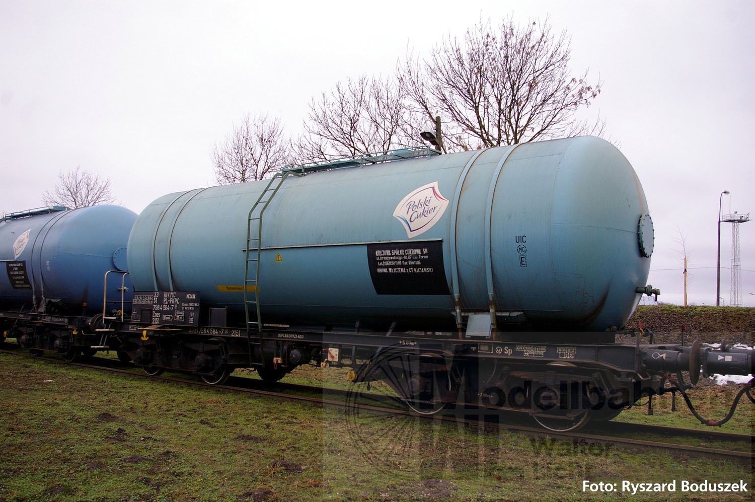 Piko 58459 - Kesselwagen PKP Ep.V 406Rb H0/GL Piko 58459 - Kesselwagen PKP Ep.V 406Rb H0/GL