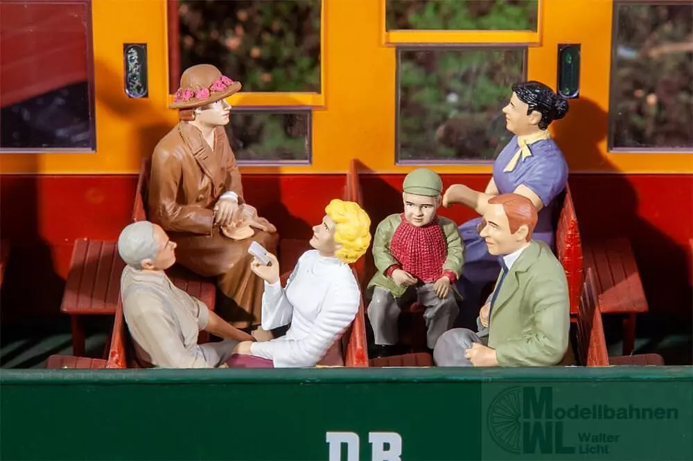 Pola 331502 - 6 sitzende Waggon-Reisende Spur G 1:22,5