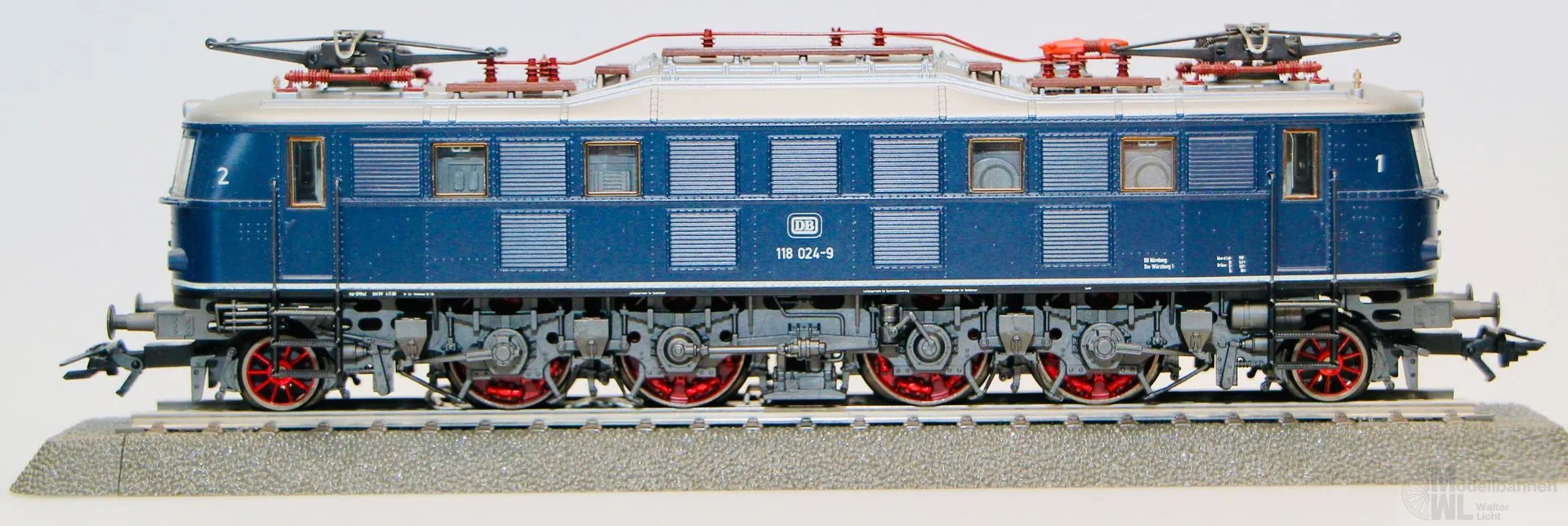 Märklin 3768 - MÄRKLIN - E-Lok BR 118 024-9 DB Ep.IV blau H0/WS Digital