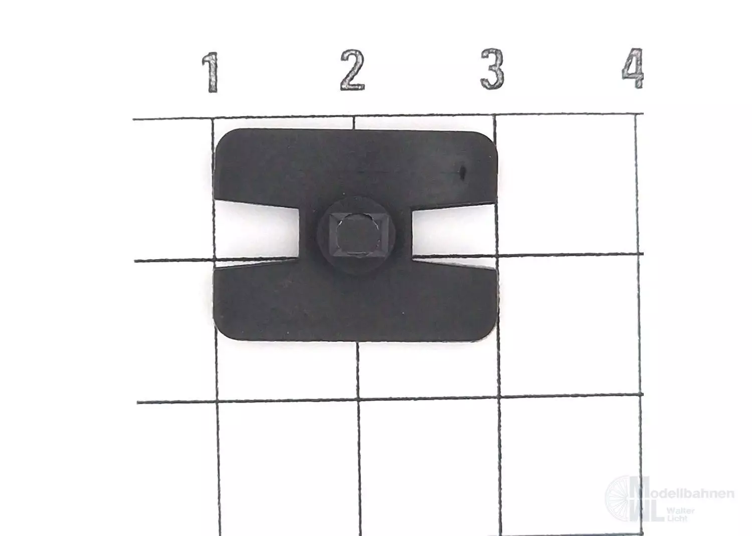 Märklin Ersatzeile E130420 - ERSATZTEIL: RhB-Puffer m.4-kant  2 St