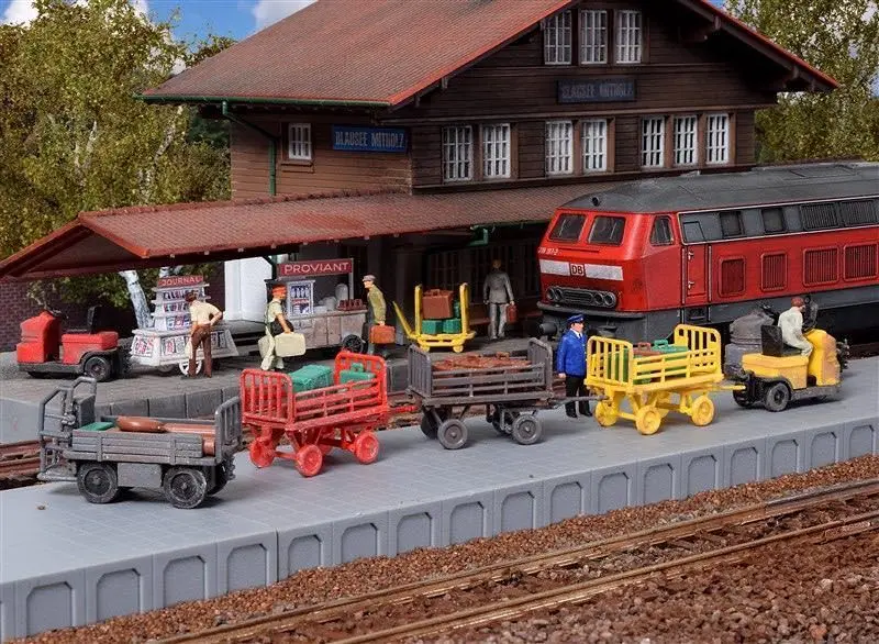 Kibri 38646 - Deko-Set Gepäckwagen H0 1:87