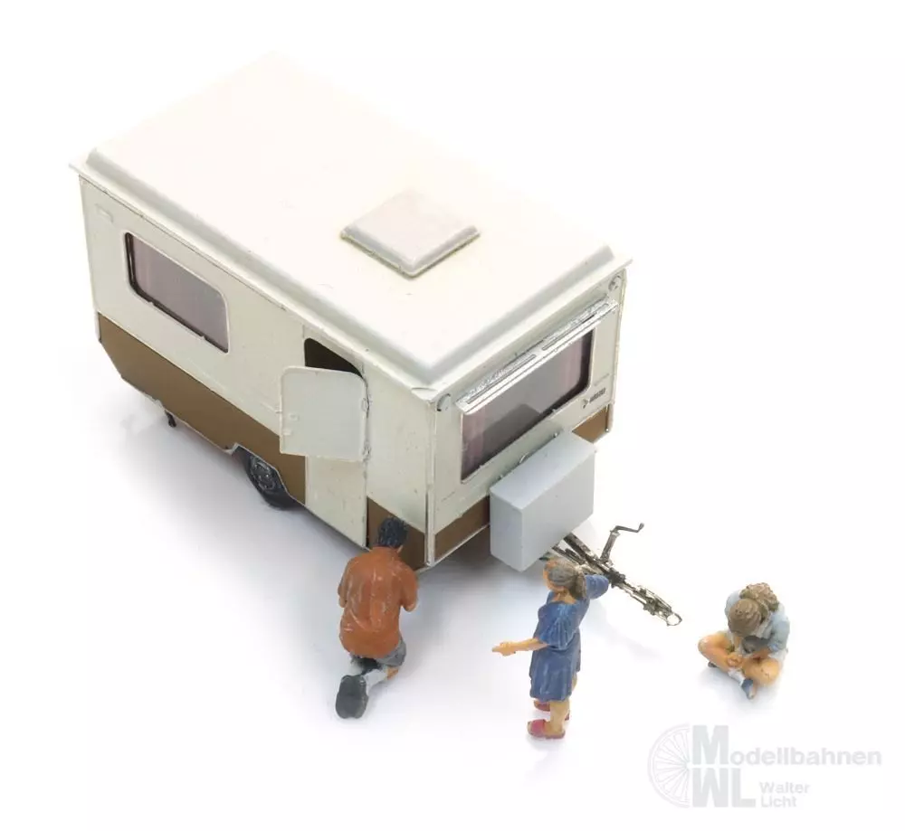 ARTITEC b.v. 312.060 - DDR Wohnwagen 'Bastei' auf dem Campingplatz N 1:160 FERTIGMODELL