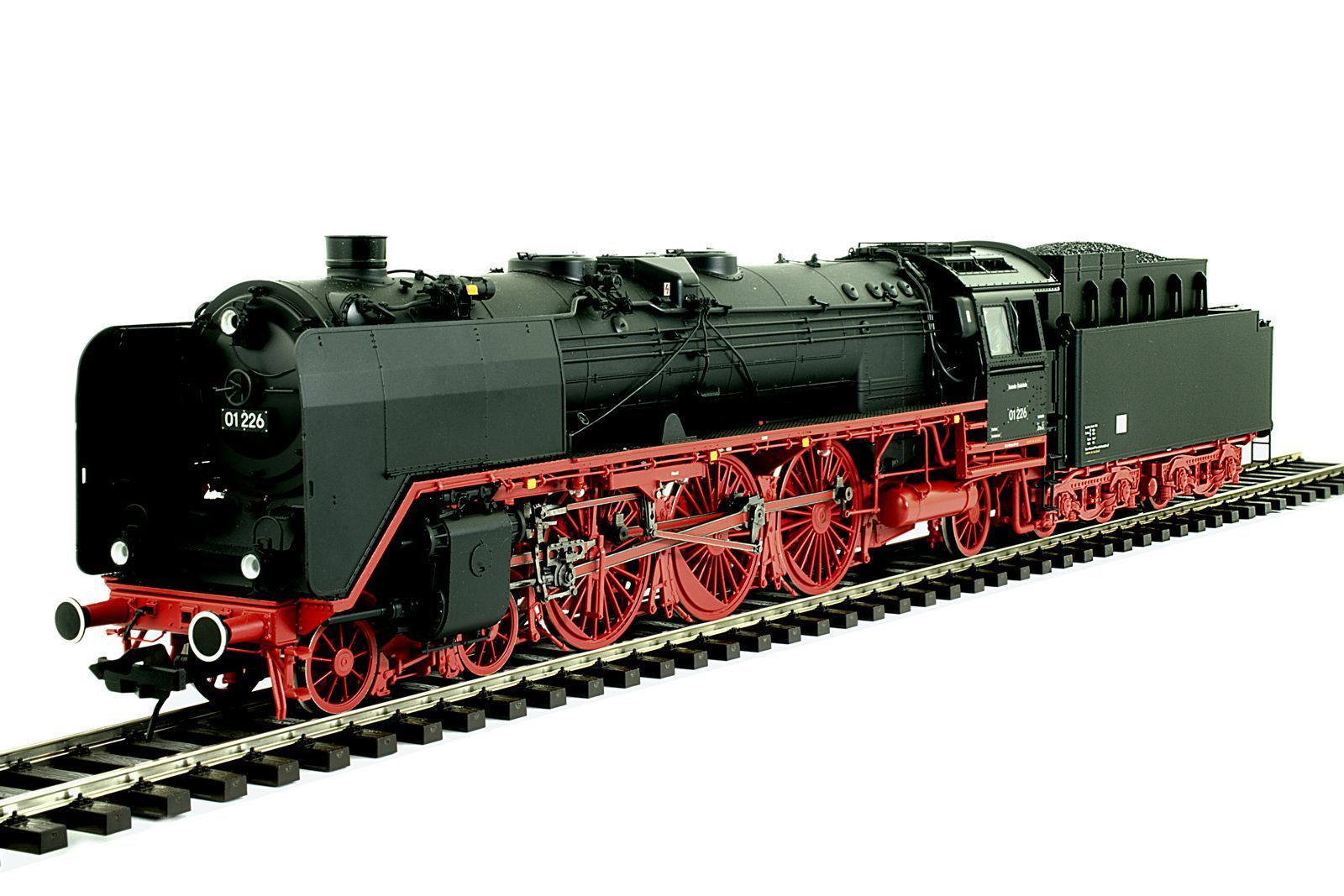 Lenz 40201-10 - Dampflok BR 01 226 DR Ep.III Wagner Windleitbleche Spur 0