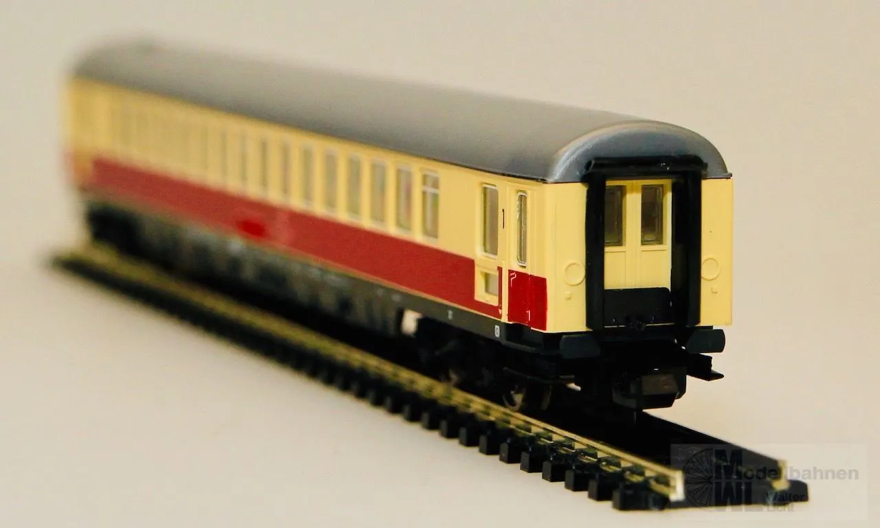 Fleischmann 8163 - FLEISCHMANN - Großraumwagen DB Ep.IV 1.Kl. Apmz121 N 1:160