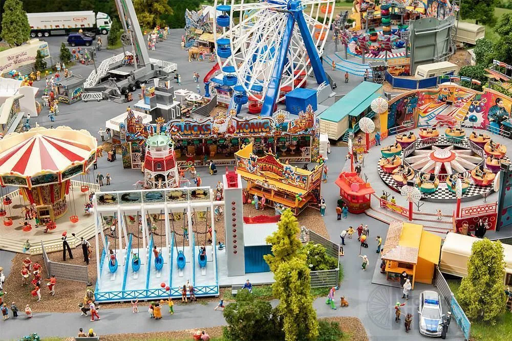 Faller 140460 - Kirmes-Set Jahrmarktvergnügen H0 1:87