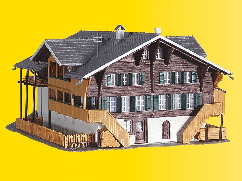 Kibri 38807 - Bauernhof Simmental H0 1:87