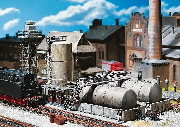 Faller 120157 - Öllager mit Dieseltankstelle H0 1:87