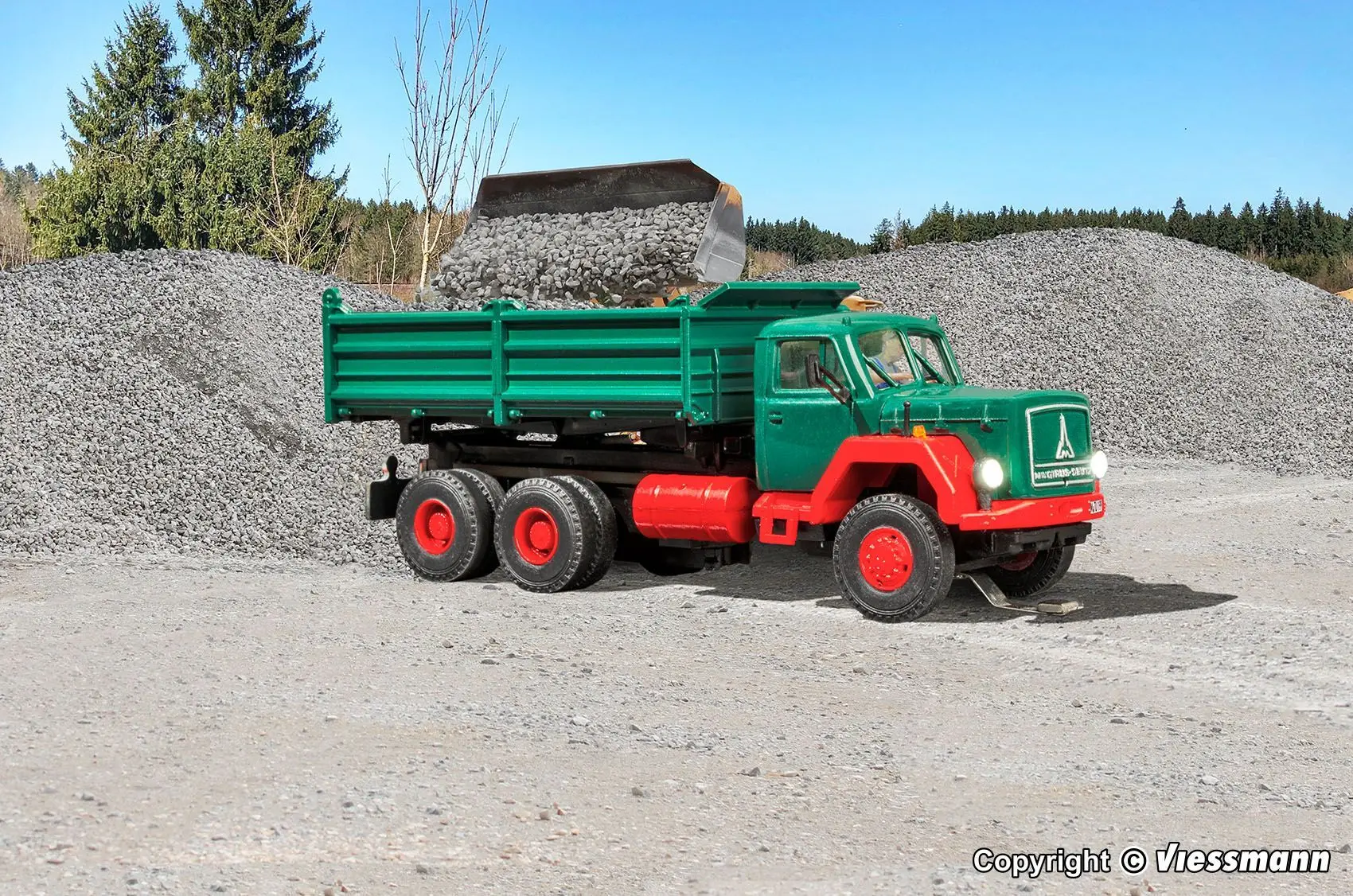 Viessmann 8002 - CarMotion Basis Startset Magirus Deutz Muldenkipper H0 1:87