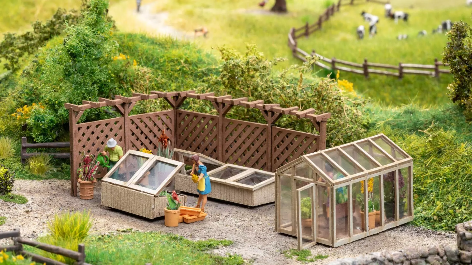 Noch 66805 - Laser-Cut Deko-Set Im Garten H0 1:87