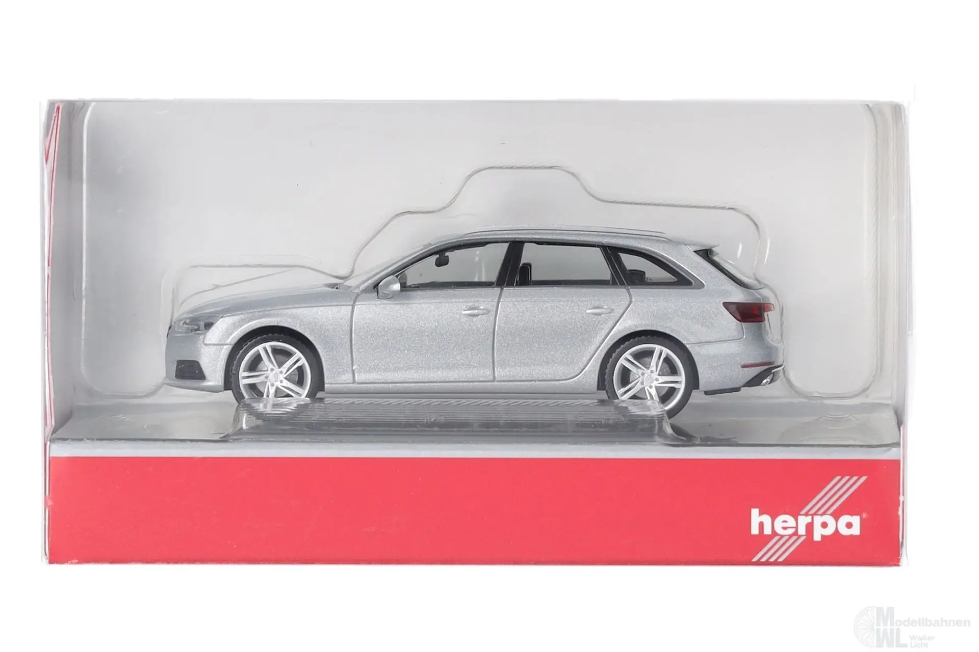 Herpa 038577-005 - Audi A4 Avant eissilber H0 1:87