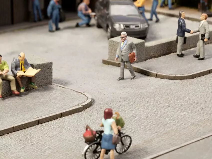 Noch 14219 - Bordsteinkanten 16 Stück H0 1:87