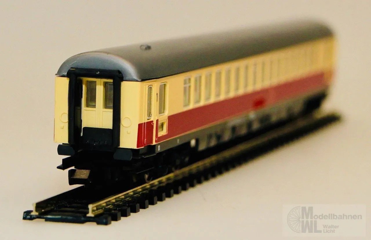 Fleischmann 8163 - FLEISCHMANN - Großraumwagen DB Ep.IV 1.Kl. Apmz121 N 1:160