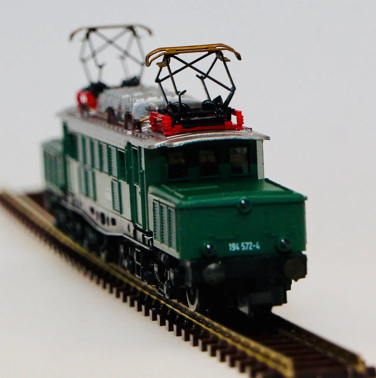Arnold 2310 - ARNOLD - E-Lok BR 194 572-4 DB Ep.IV mit Faulhabermotor N 1:160