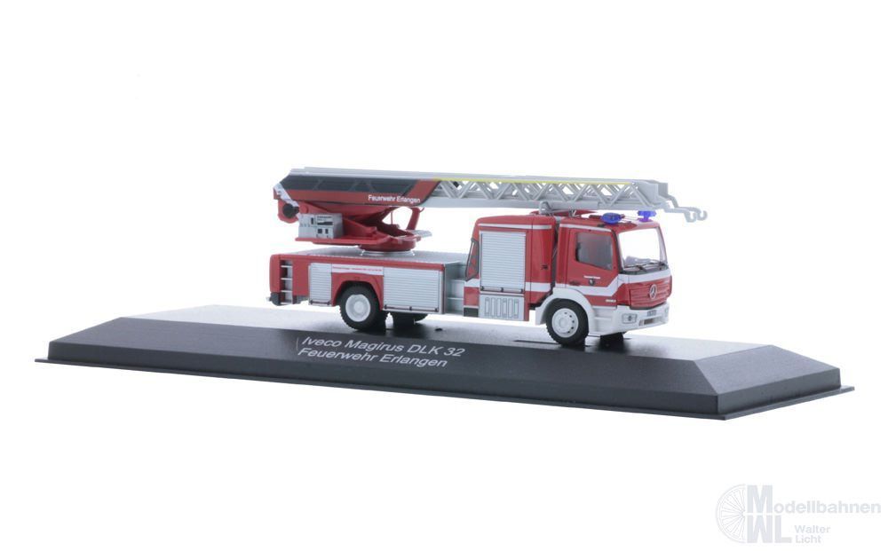 Rietze 71657 - Mercedes-Benz Atego Magirus DLK Feuerwehr Erlangen H0 1:87