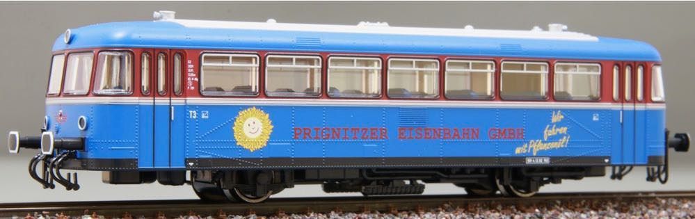 Kres 9804DS - Triebwagen T3 Prignitzer Eisenbahn GmbH TT 1:120 Digital Kres 9804DS - Triebwagen T3 Prignitzer Eisenbahn GmbH TT 1:120 Digital