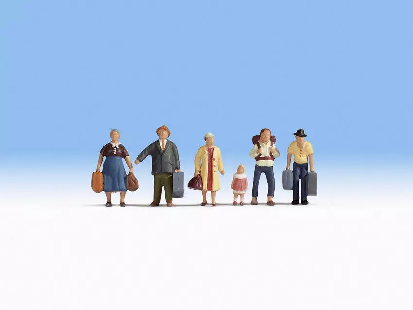 Noch 36218 - Reisende N 1:160