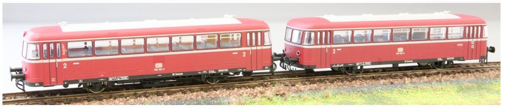 Kres 9801 - Schienenbus VT 798 581-5 DB Ep.IV mit Beiwagen VS 998 TT 1:120 Kres 9801 - Schienenbus VT 798 581-5 DB Ep.IV mit Beiwagen VS 998 TT 1:120