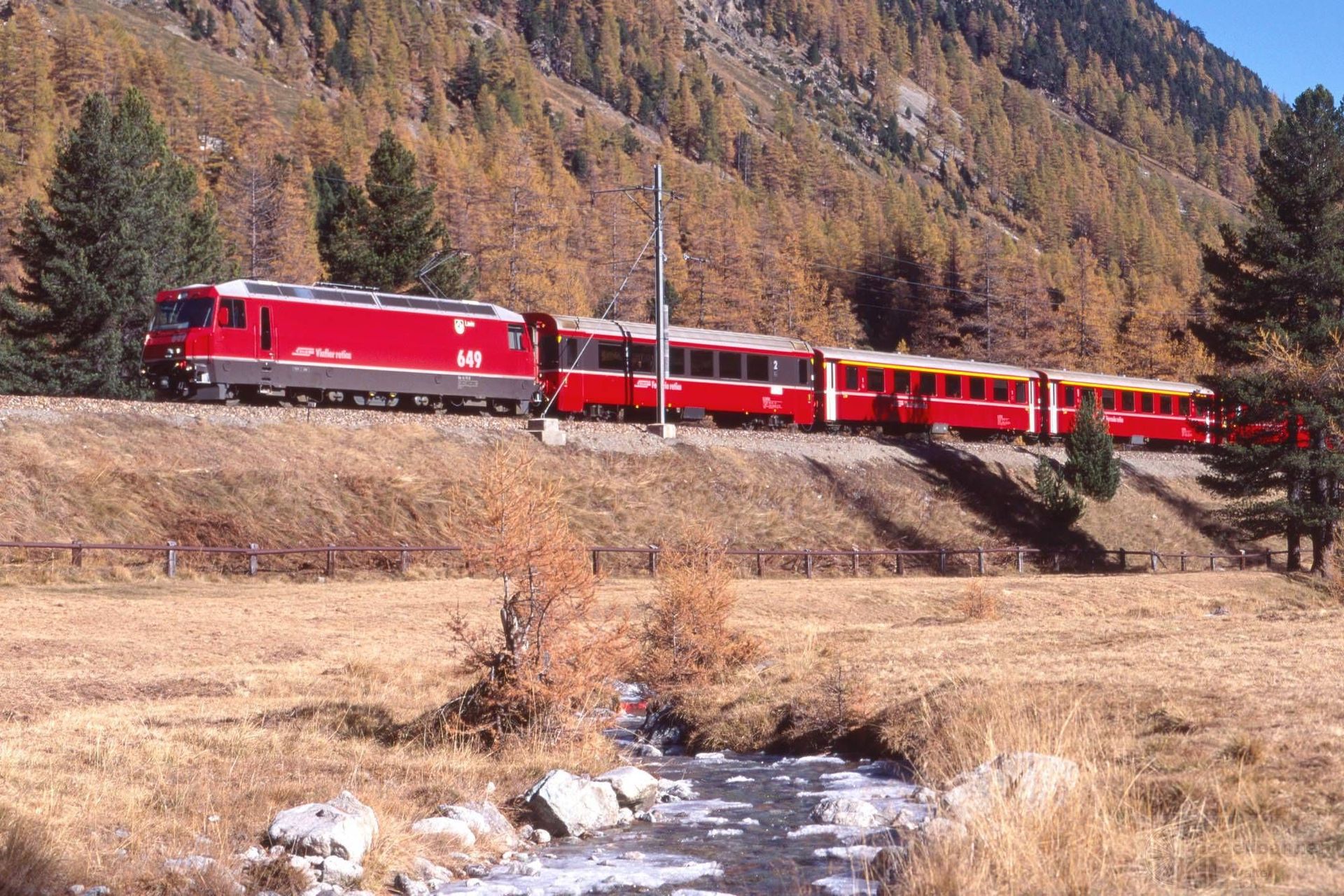 Bemo 1259109 - E-Lok Ge 4/4 III 649 RhB Ep.V Universallok Lavin H0m